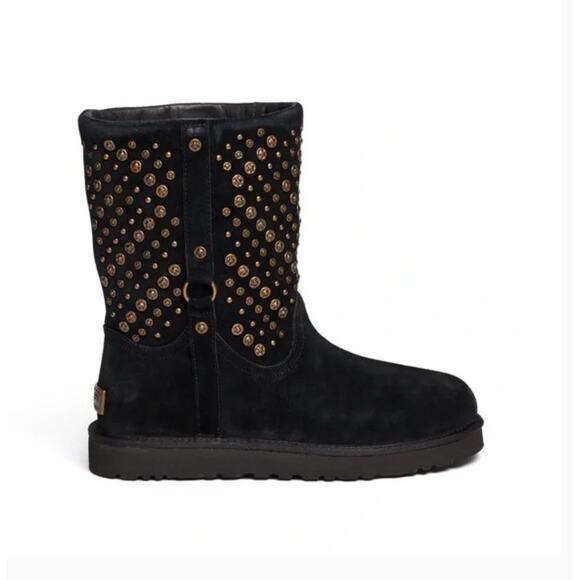 UGG Elliott Studded Short Boots 6 Black Ankle Booties Suede - Picture 1 of 7